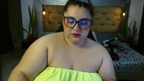 miacurvylovel online show from September 12, 3:08 am