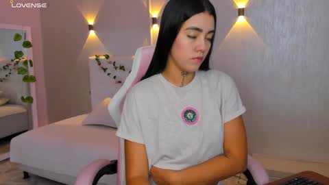 Mia Gomez online show from February 20, 12:57 pm
