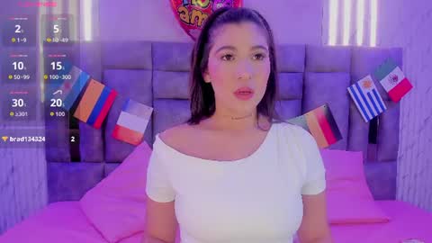 MIAH PALACIO online show from June 23, 9:06 am