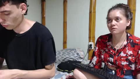 Snapshot of miahells chatting on February 22, 2:28 am Mia Sam online show from February 22, 2:28 am