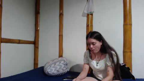 Snapshot of miahells chatting on March 12, 9:45 pm Mia Sam online show from March 12, 9:45 pm