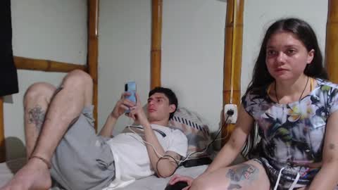 Snapshot of miahells chatting on March 3, 1:31 am Mia Sam online show from March 3, 1:31 am