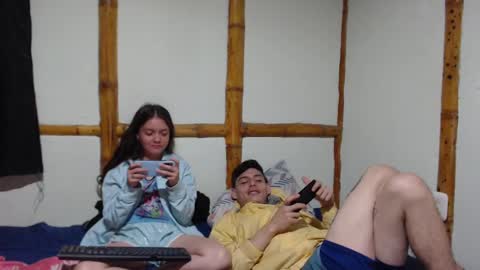 Snapshot of miahells chatting on February 13, 10:22 pm Mia Sam online show from February 13, 10:22 pm