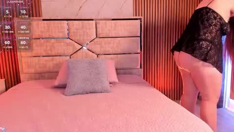 Miah  Sens online show from November 30, 3:35 am