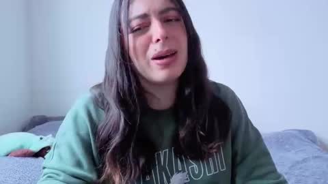 miakimky online show from October 21, 5:05 pm