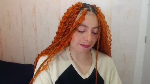 miakimky online show from December 20, 5:20 pm