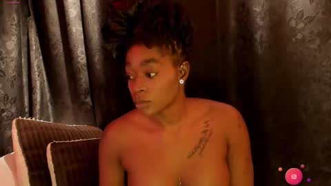 Mia online show from March 9, 12:04 am