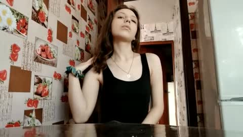 Anny online show from October 12, 8:18 am