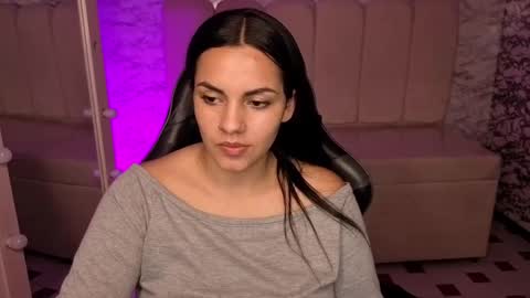 Hi Stream 1500 to 2100 online show from October 6, 8:59 pm