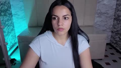 Hi Stream 1500 to 2100 online show from October 8, 8:37 pm