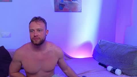 BestMarriedCouple online show from February 23, 7:22 am