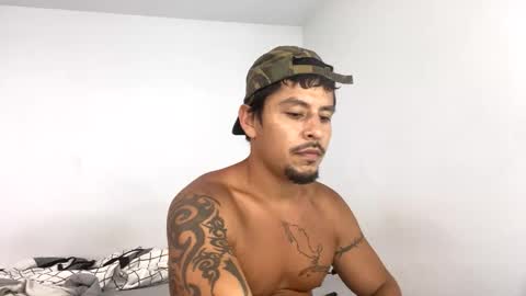 miamiclos1 online show from October 2, 11:47 pm