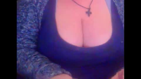maya online show from February 22, 10:20 pm