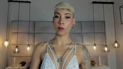Snapshot of miamorgann chatting on February 5, 11:55 am Mia Morgann online show from February 5, 11:55 am
