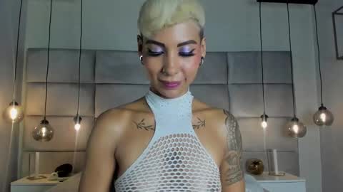 Snapshot of miamorgann chatting on February 12, 5:26 pm Mia Morgann online show from February 12, 5:26 pm