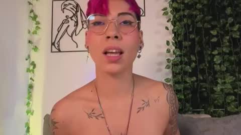 Mia Morgann online show from December 18, 3:18 pm