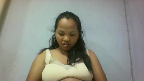 miarii online show from December 2, 7:18 am