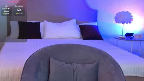 miarommano online show from March 12, 11:31 am