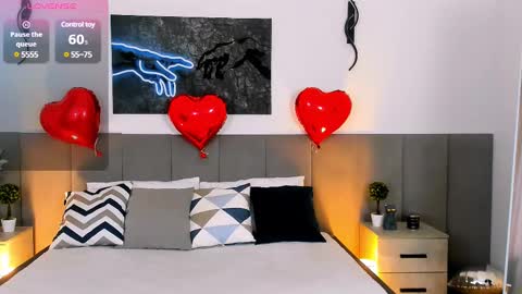 miarommano online show from February 17, 5:25 am