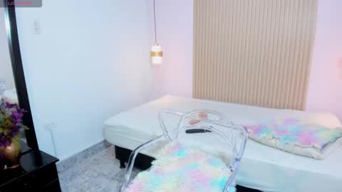 miasalazar9 online show from March 15, 1:14 pm