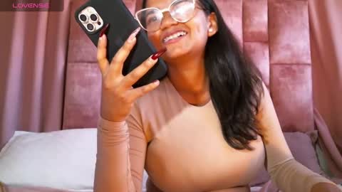 Snapshot of miasandoval_22 chatting on January 10, 9:10 pm miasaandovaal 22 online show from January 10, 9:10 pm