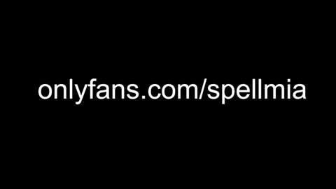 Mia  instagram miasspell online show from December 21, 12:42 am