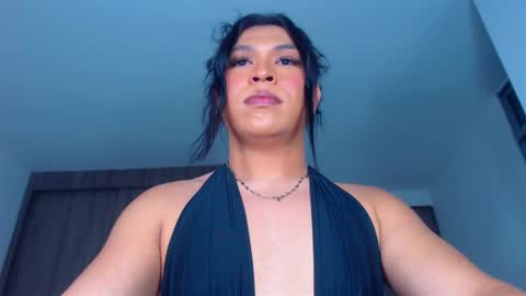 Miaa valentinaaa online show from January 4, 11:59 pm