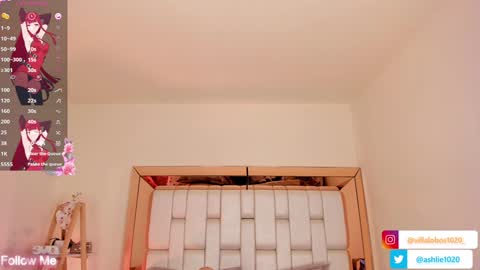 Mia Villalobos online show from February 8, 6:55 pm