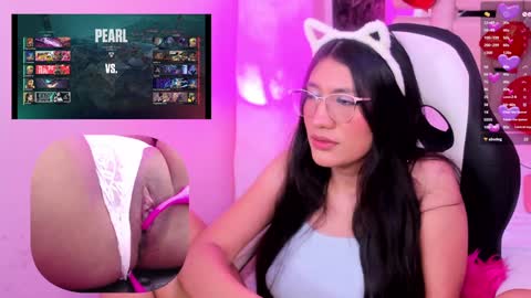 mia online show from February 6, 9:38 pm