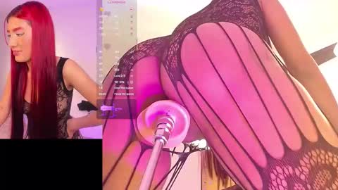 mia online show from October 11, 1:43 am