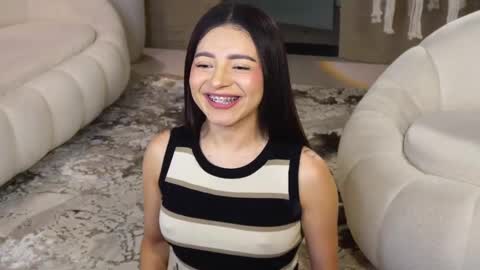 mia online show from March 4, 1:34 am