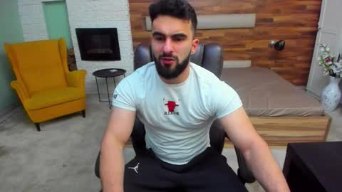 MicahLane online show from December 23, 5:35 am