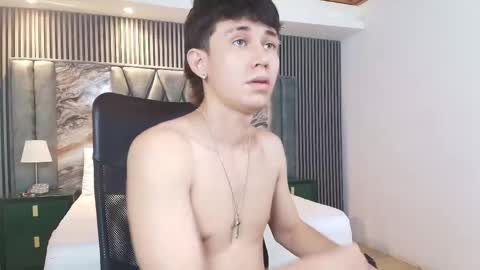 Michael online show from February 26, 7:50 pm