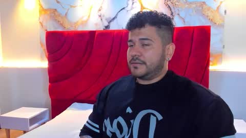 MICHAEL online show from November 1, 12:59 pm