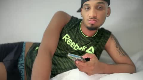 Snapshot of michael_jordanx chatting on January 25, 12:17 am Angel online show from January 25, 12:17 am