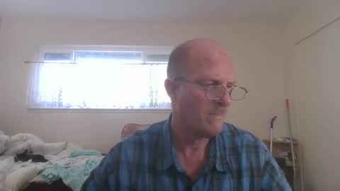 michaelbently online show from December 24, 10:39 pm