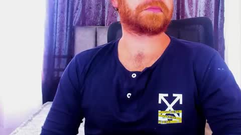 Snapshot of michaelhawtin chatting on February 24, 9:09 pm Michael Contenido explcito online show from February 24, 9:09 pm