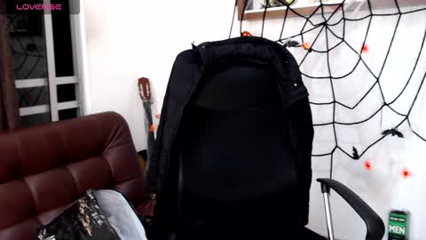 Michael  Contenido explcito online show from October 21, 2:38 am