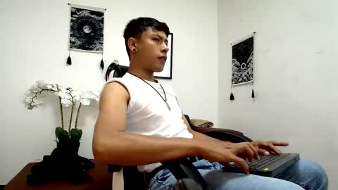 michaelstones online show from March 1, 4:00 pm