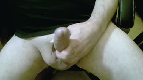 Snapshot of michelclaude chatting on February 28, 5:15 pm michelclaude online show from February 28, 5:15 pm