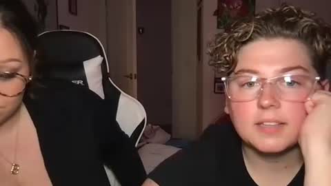 michelebussexx online show from October 13, 1:29 am