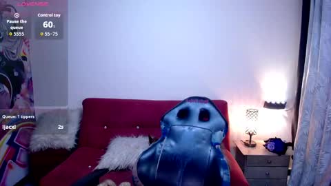 michell_petty01 online show from October 9, 6:08 am