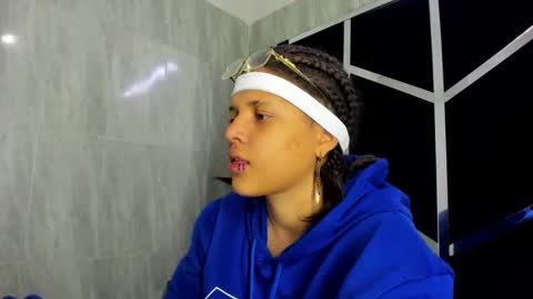 michell_rs online show from February 26, 3:14 am