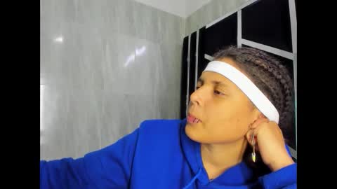 michell_rs online show from March 1, 10:24 am