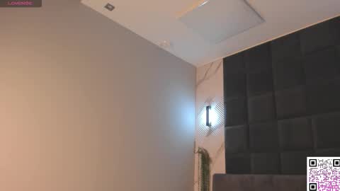 ichelle online show from December 18, 11:33 pm