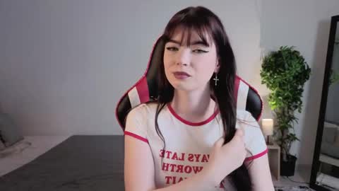 Michelle online show from May 12, 7:01 pm