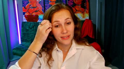 Snapshot of michelleortis chatting on January 31, 5:10 pm MichelleOrtis online show from January 31, 5:10 pm