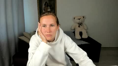 Michelle online show from May 30, 3:49 am