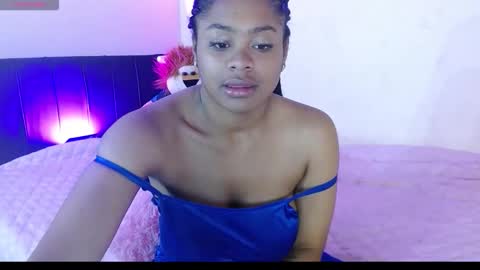 michellmoon1 online show from October 19, 6:23 pm