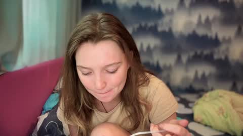 Jessy and Steve online show from February 4, 5:31 am
